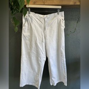 American Eagle White Ultra Wide Leg Pants